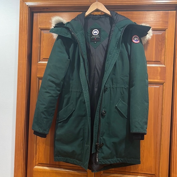 Canada Goose Jackets & Blazers - Canada Goose green parka with real fur trim